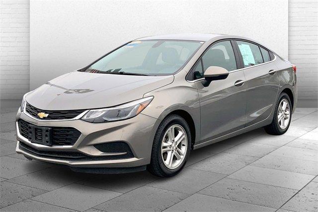 2018 Chevrolet Cruze Vehicle Photo in INDEPENDENCE, MO 64055-1377