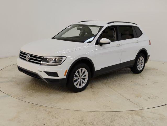 2020 Volkswagen Tiguan Vehicle Photo in PINEVILLE, NC 28134-8495