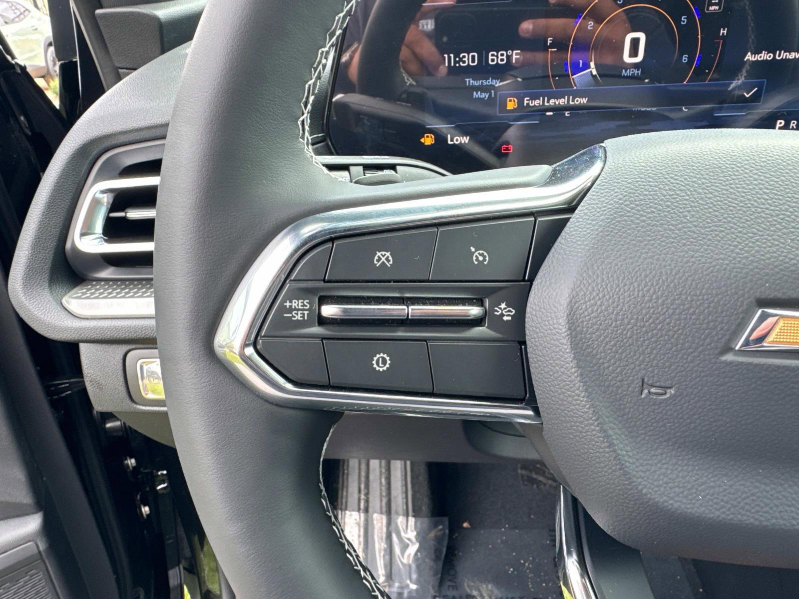 2025 Chevrolet Traverse Vehicle Photo in LOS ANGELES, CA 90007-3794