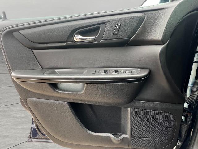 2015 Chevrolet Traverse Vehicle Photo in Appleton, WI 54914