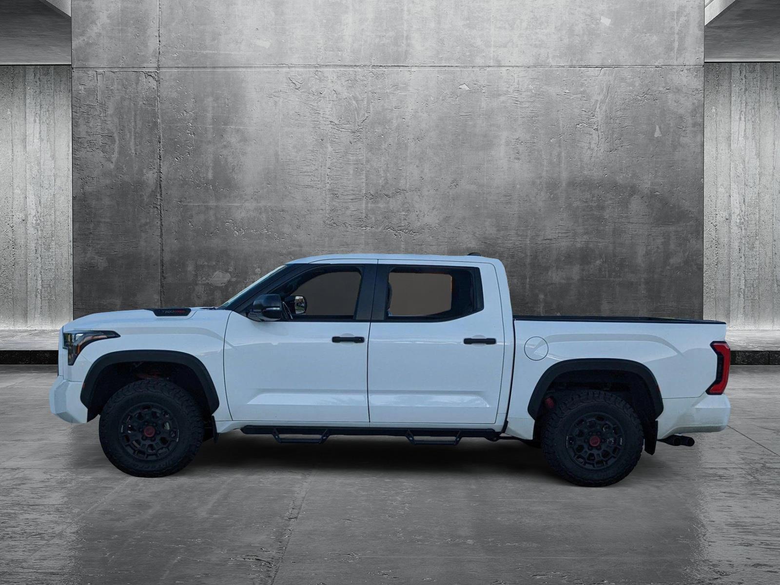 2024 Toyota Tundra 4WD Vehicle Photo in Davie, FL 33331