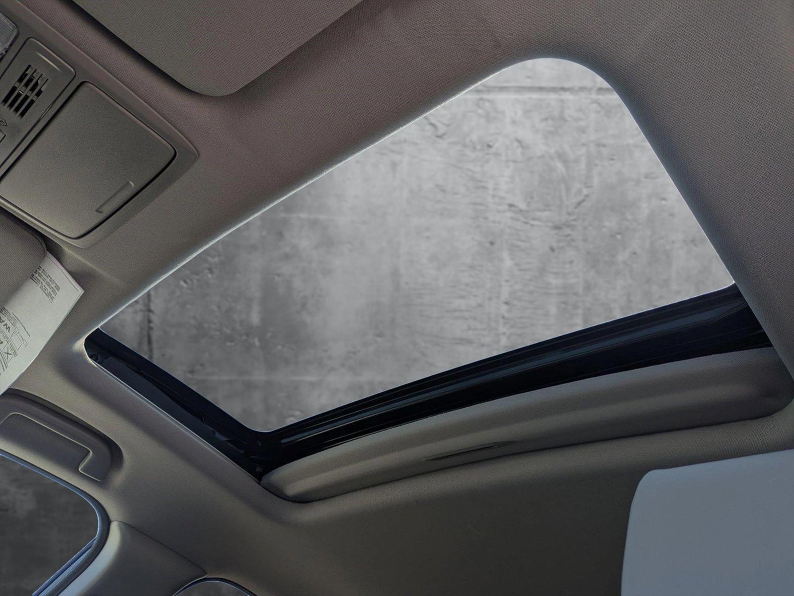 2022 Honda CR-V Vehicle Photo in Valencia, CA 91355