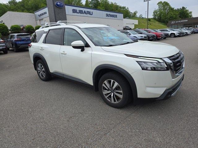 2023 Nissan Pathfinder Vehicle Photo in Pleasant Hills, PA 15236