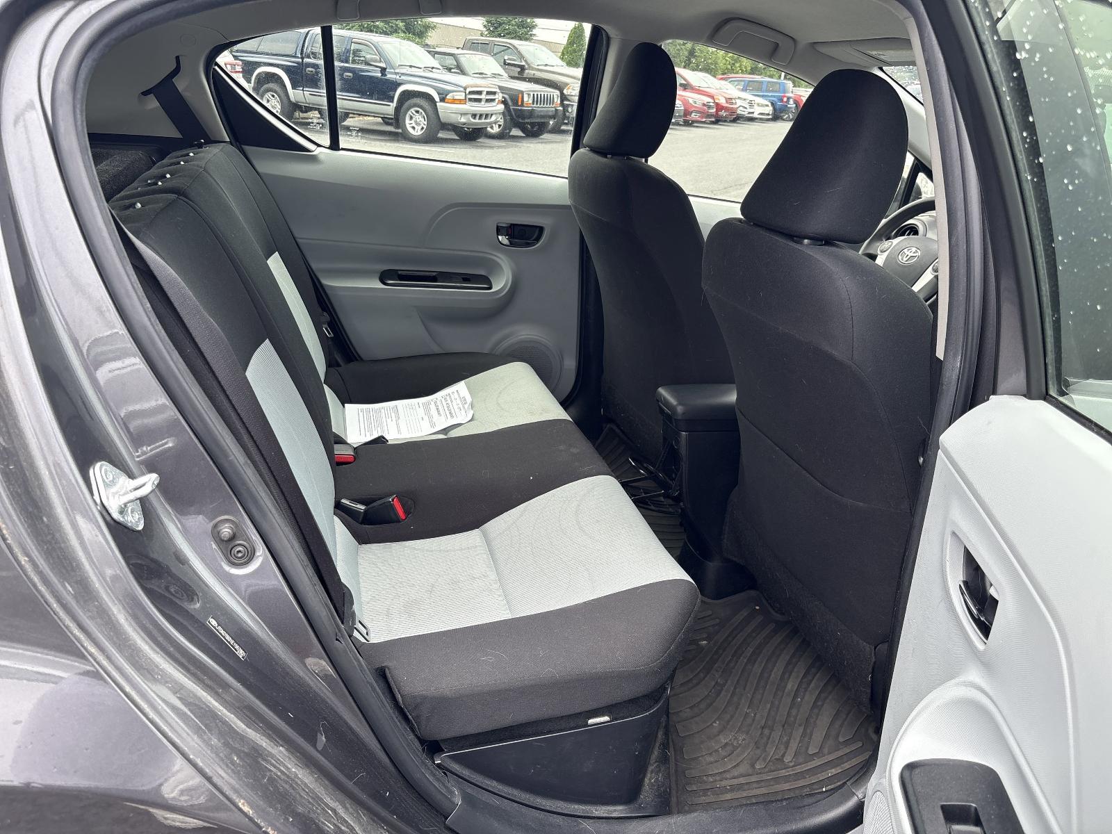 2014 Toyota Prius c Vehicle Photo in Mechanicsburg, PA 17050