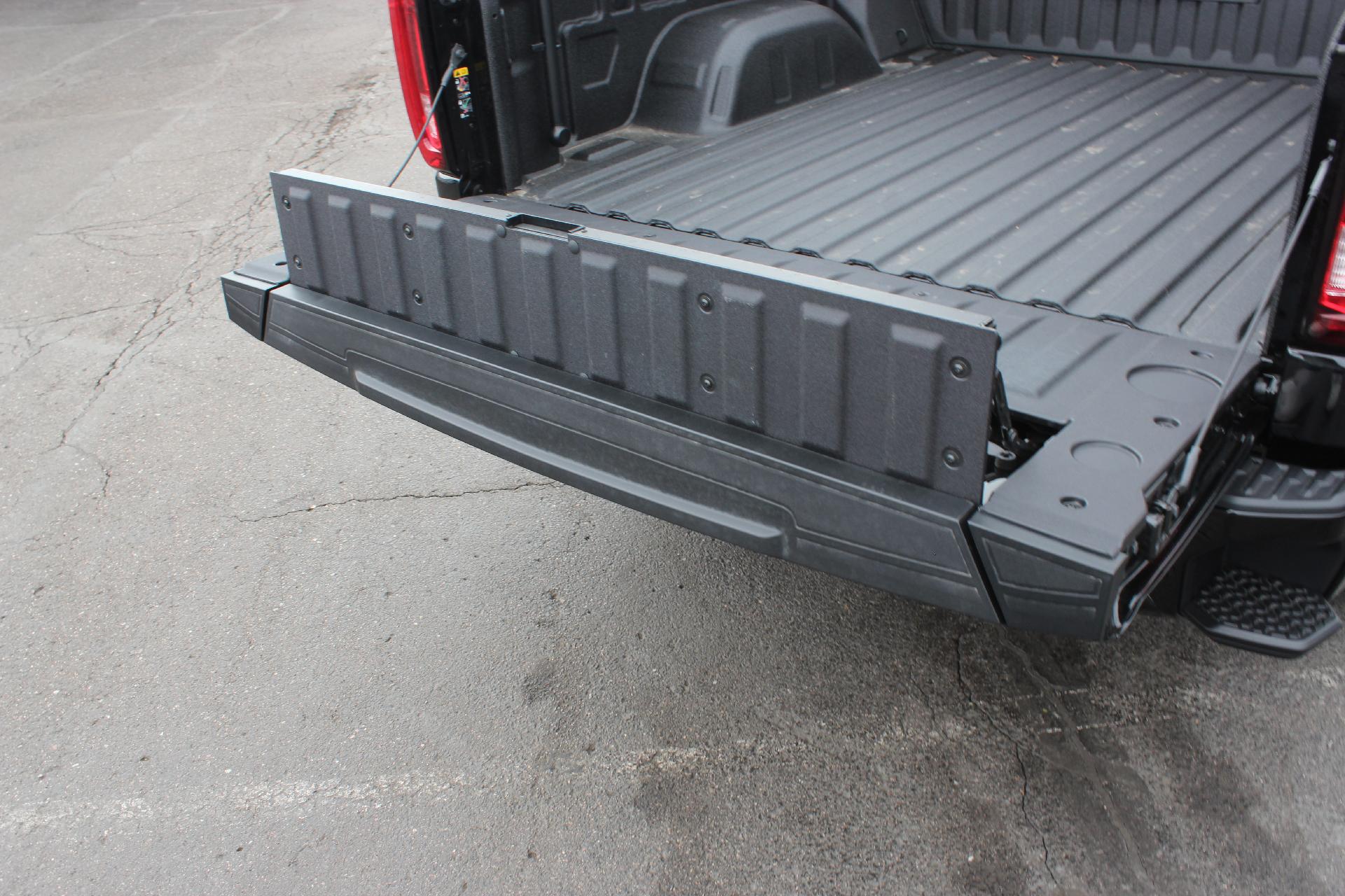 2025 GMC Sierra 1500 Vehicle Photo in AURORA, CO 80012-4011