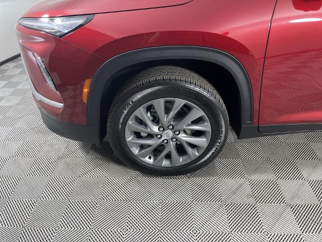 2025 Buick Enclave Vehicle Photo in GILBERT, AZ 85297-0402