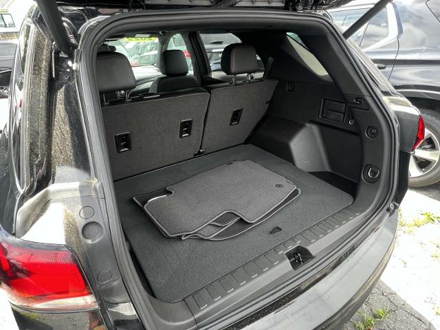 2022 Chevrolet Equinox Vehicle Photo in Roslyn, NY 11576