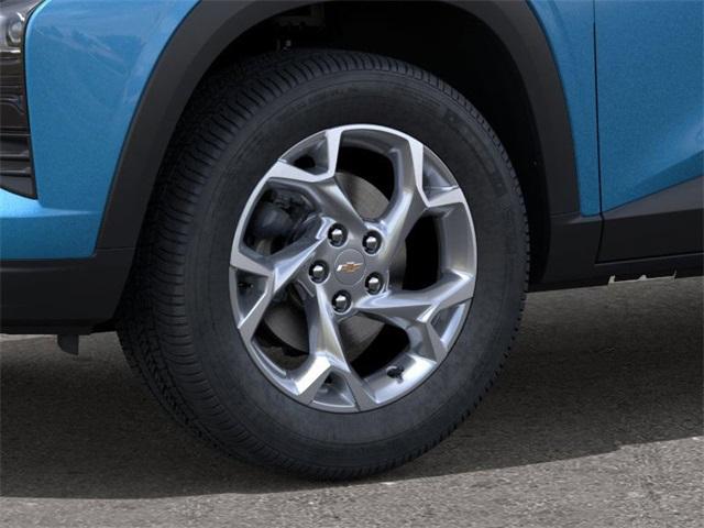 2025 Chevrolet Trax Vehicle Photo in ENGLEWOOD, CO 80113-6708