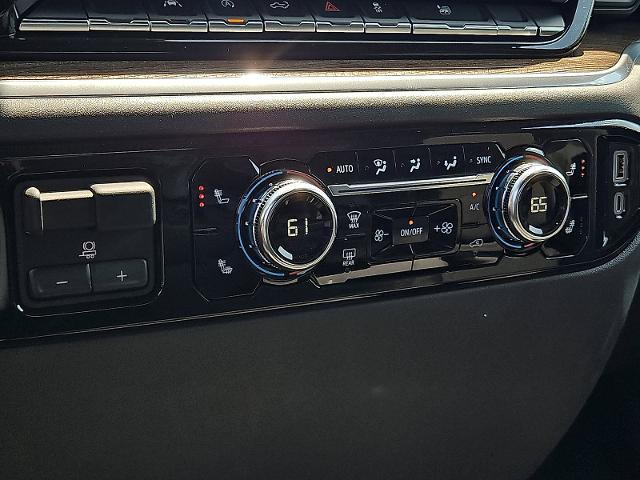 2025 GMC Sierra 1500 Vehicle Photo in TREVOSE, PA 19053-4984