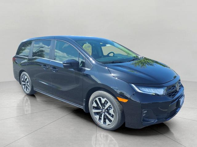 2025 Honda Odyssey Vehicle Photo in Oshkosh, WI 54904