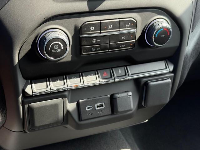 2025 Chevrolet Silverado 1500 Vehicle Photo in COLUMBIA, MO 65203-3903
