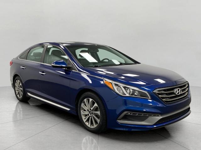 2017 Hyundai SONATA Vehicle Photo in Oshkosh, WI 54904