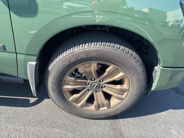 2024 Nissan Titan Vehicle Photo in Harrisburg, PA 17111-1033