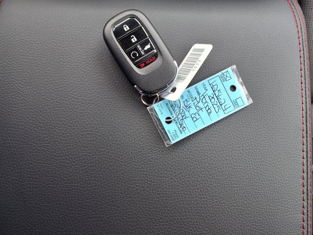 2025 Honda Pilot Vehicle Photo in Oshkosh, WI 54904
