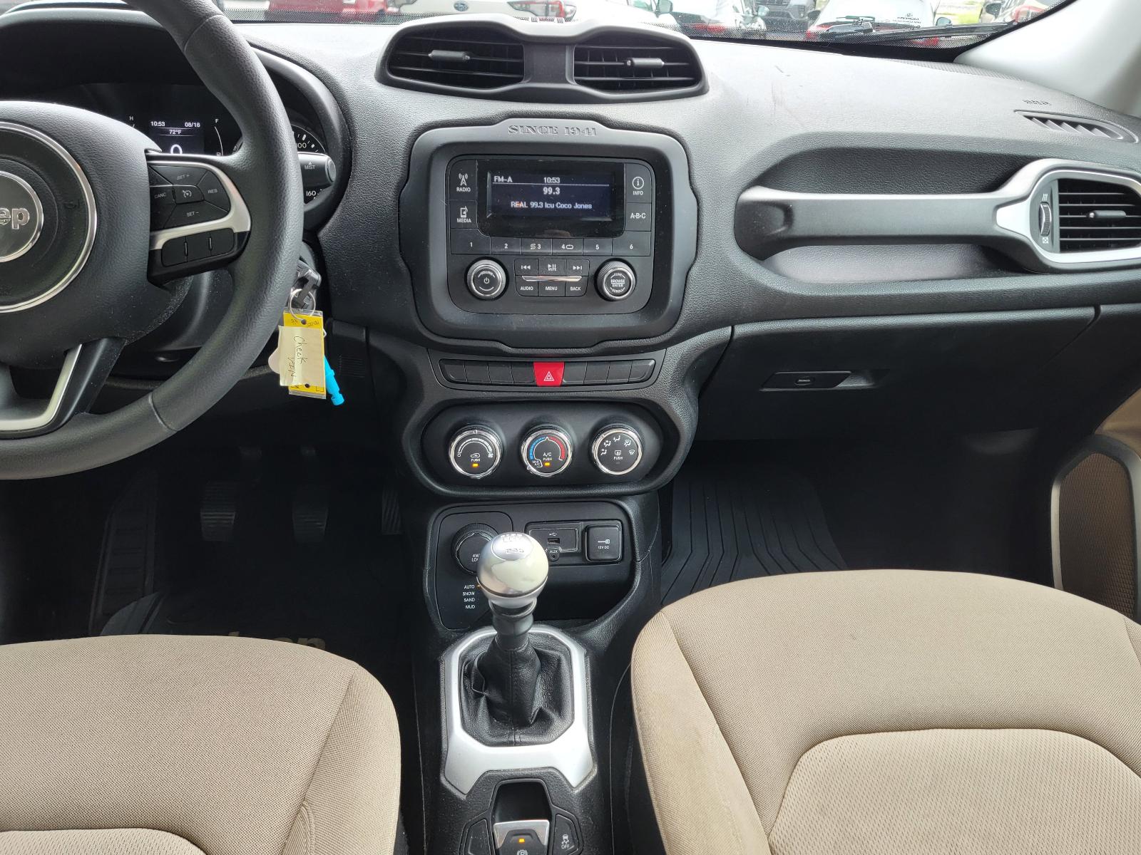 2015 Jeep Renegade Vehicle Photo in Harrisburg, PA 17111