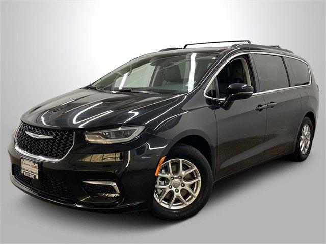 2022 Chrysler Pacifica Vehicle Photo in PORTLAND, OR 97225-3518