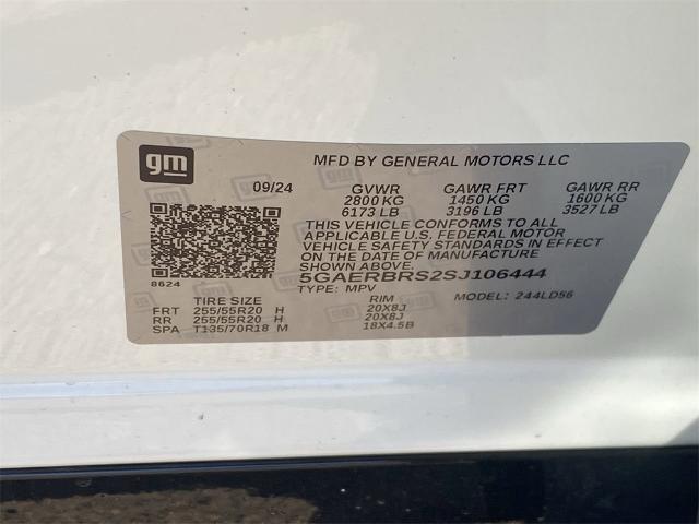 2025 Buick Enclave Vehicle Photo in GOODYEAR, AZ 85338-1310