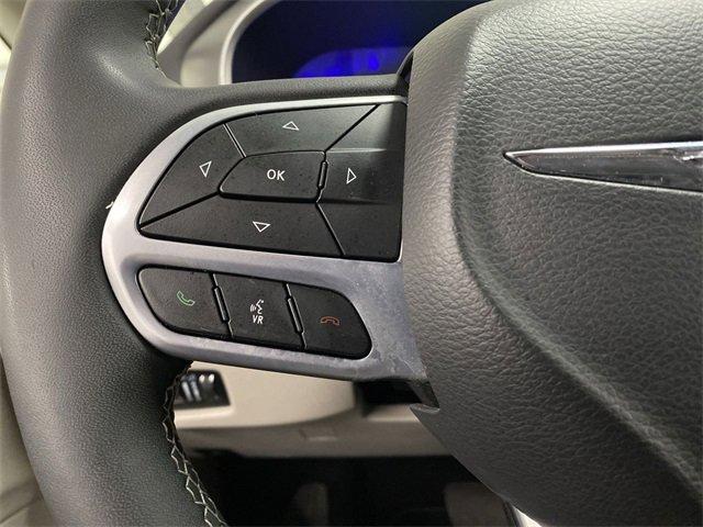 2023 Chrysler Pacifica Vehicle Photo in PORTLAND, OR 97225-3518