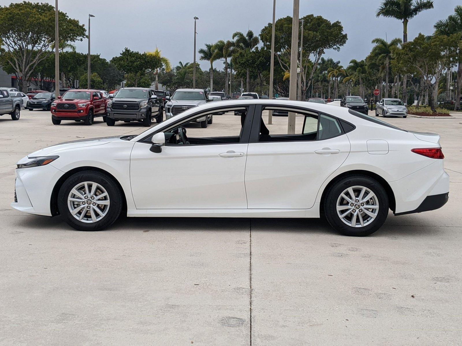 2025 Toyota Camry Vehicle Photo in Davie, FL 33331