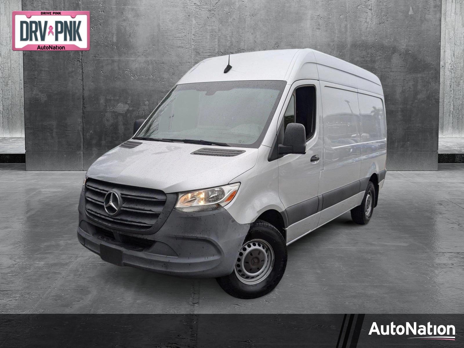 2019 Mercedes-Benz Sprinter Cargo Van Vehicle Photo in Miami, FL 33169