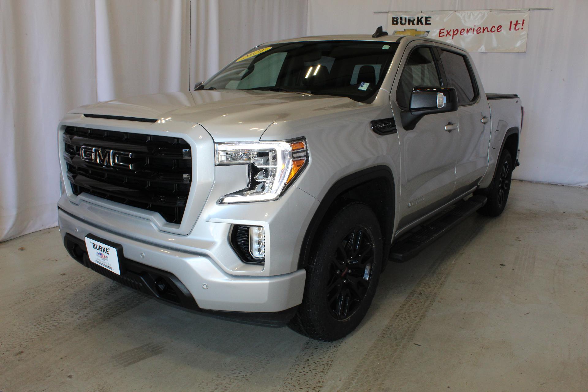 2021 GMC Sierra 1500 Vehicle Photo in NORTHAMPTON, MA 01060-1120