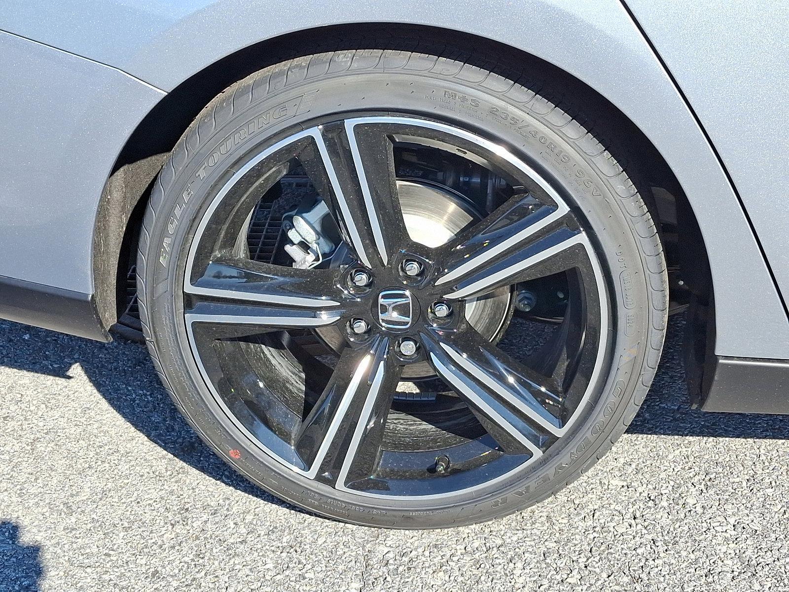 2025 Honda Accord Hybrid Vehicle Photo in Harrisburg, PA 17111