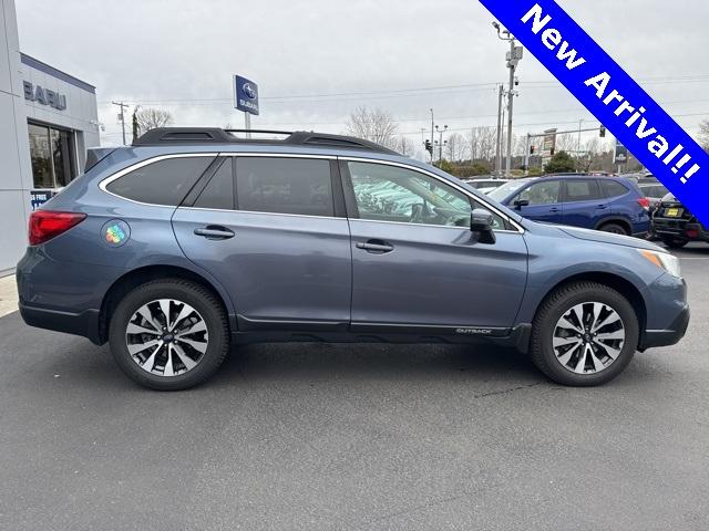 2017 Subaru Outback Vehicle Photo in Puyallup, WA 98371