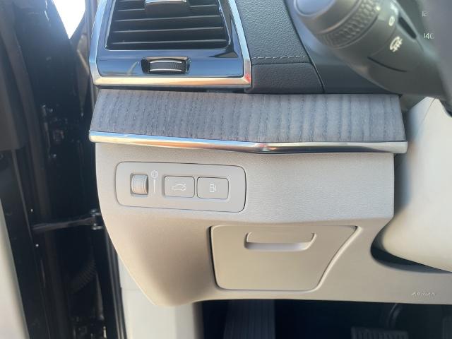 2022 Volvo XC90 Recharge Plug-In Hybrid Vehicle Photo in Grapevine, TX 76051