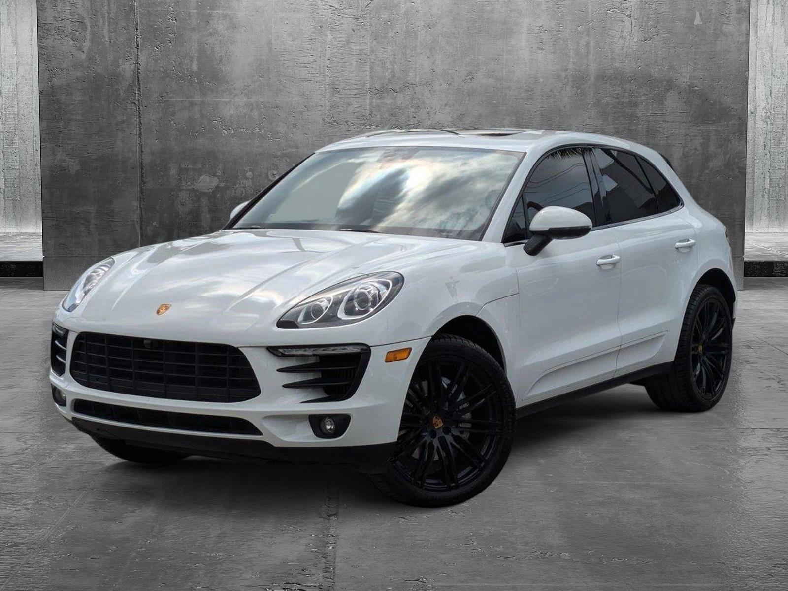 2018 Porsche Macan Vehicle Photo in Tampa, FL 33614