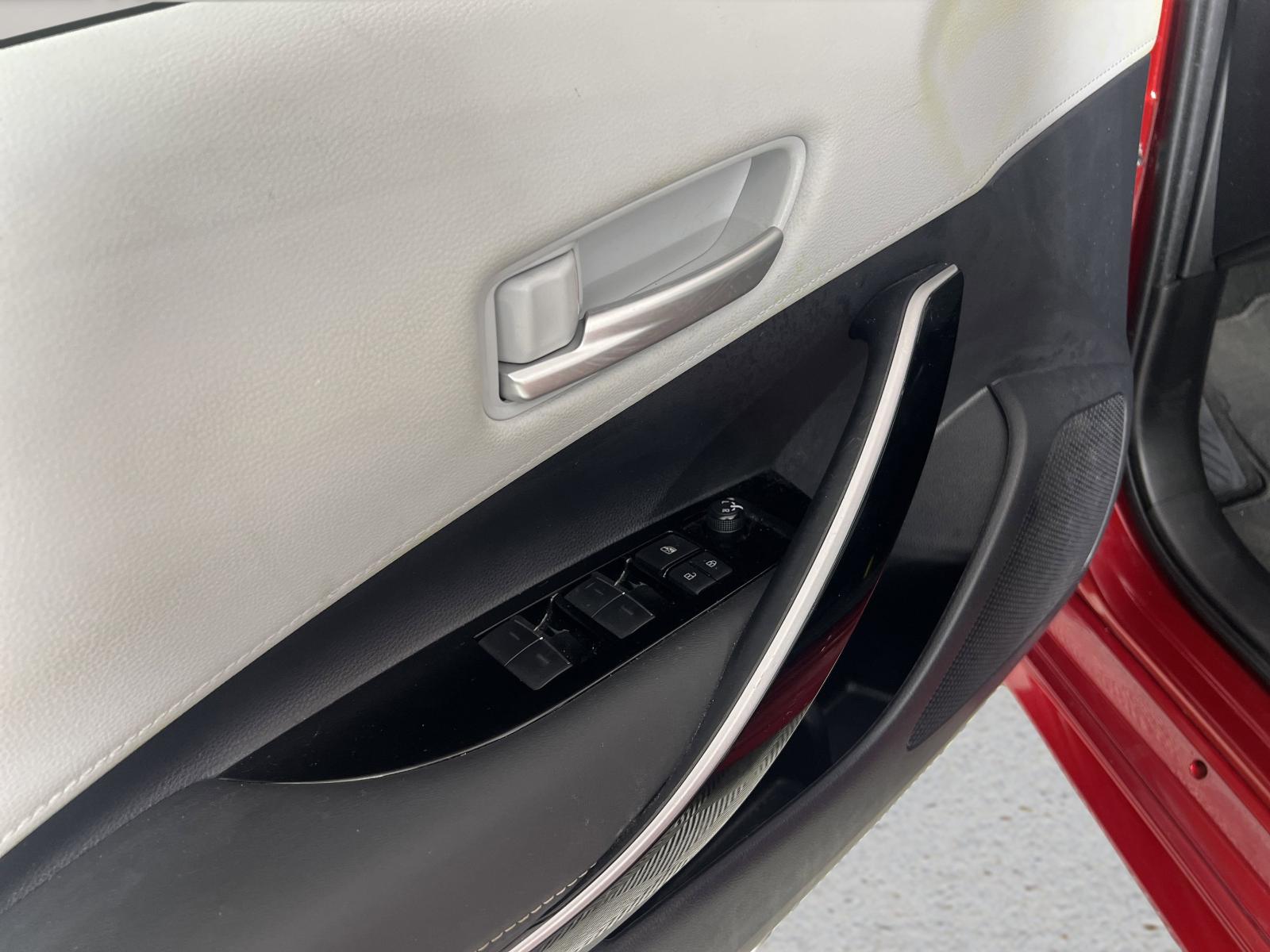 2023 Toyota Corolla Hatchback Vehicle Photo in GEORGETOWN, TX 78626-7508