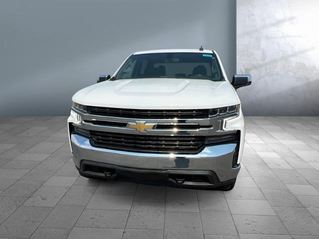 Used 2021 Chevrolet Silverado 1500 LT with VIN 1GCUYDED2MZ197445 for sale in Worthington, Minnesota