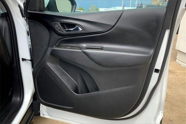 2023 Chevrolet Equinox Vehicle Photo in TOPEKA, KS 66609-0000