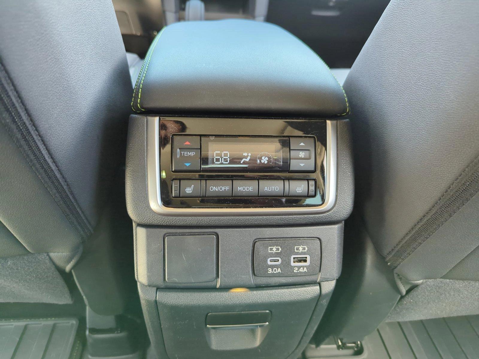 2024 Subaru Ascent Vehicle Photo in Margate, FL 33063