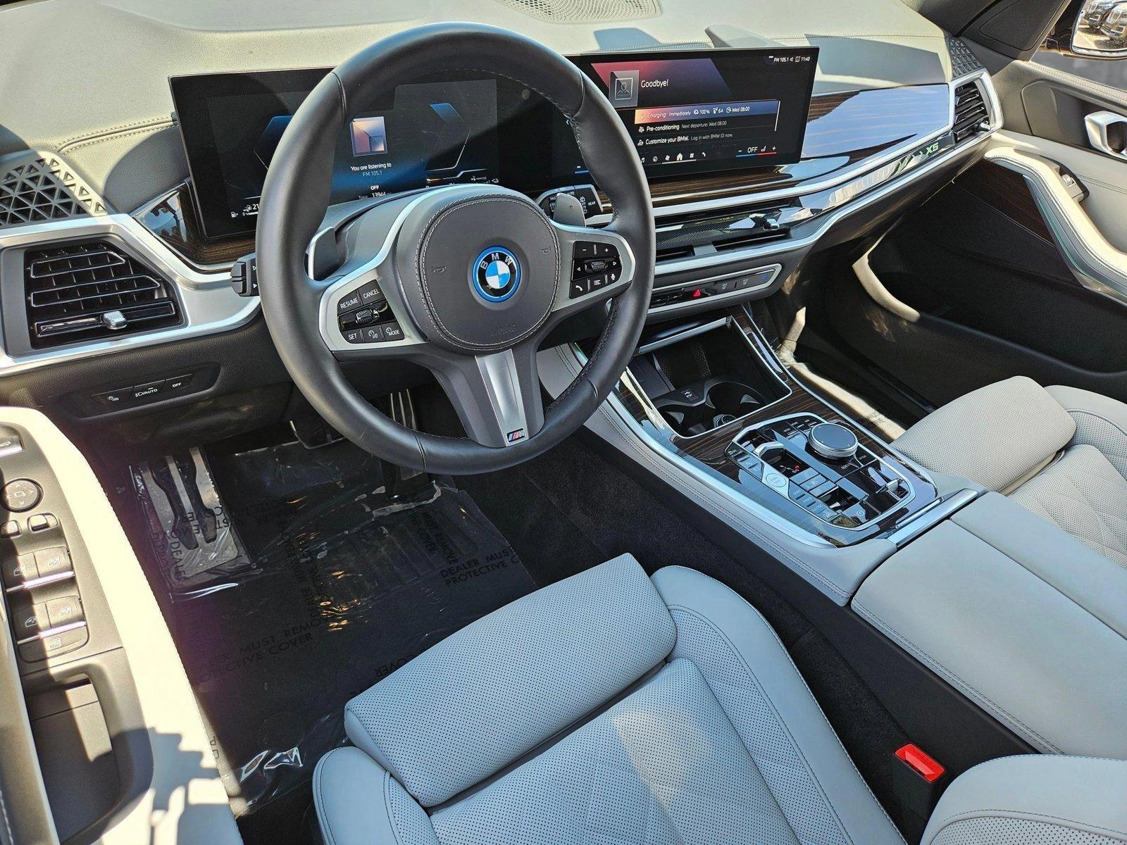 2024 BMW X5 xDrive50e Vehicle Photo in Hollywood, FL 33021