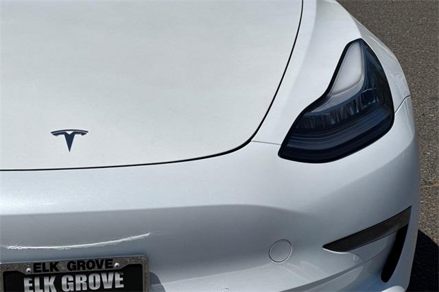 2020 Tesla Model 3 Vehicle Photo in ELK GROVE, CA 95757-8703