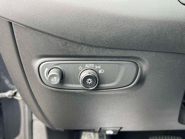 2022 Chevrolet Equinox Vehicle Photo in Roslyn, NY 11576