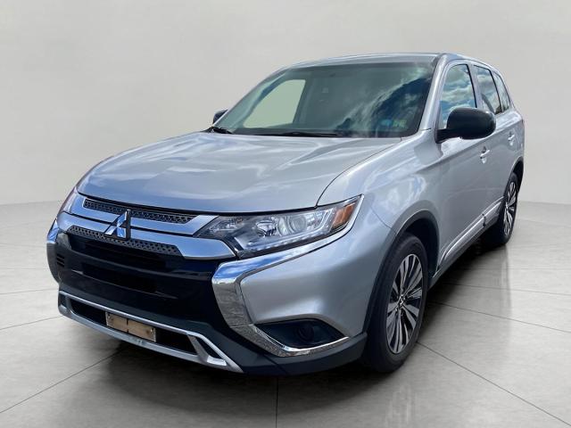 2019 Mitsubishi Outlander Vehicle Photo in APPLETON, WI 54914-8833