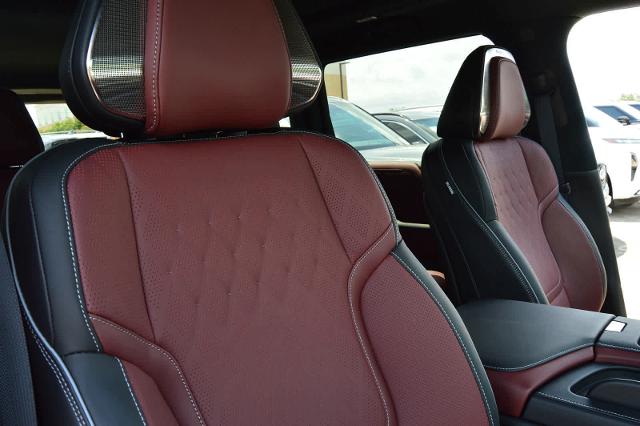 2025 INFINITI QX80 Vehicle Photo in Houston, TX 77090