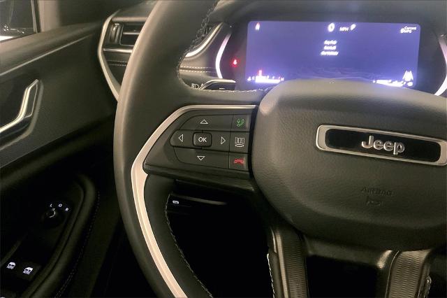 2024 Jeep Grand Cherokee L Vehicle Photo in Kansas City, MO 64114