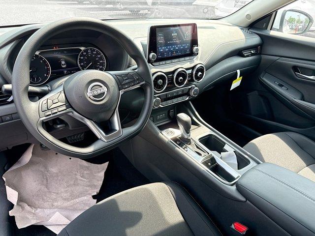 2025 Nissan Sentra Vehicle Photo in Flemington, NJ 08822