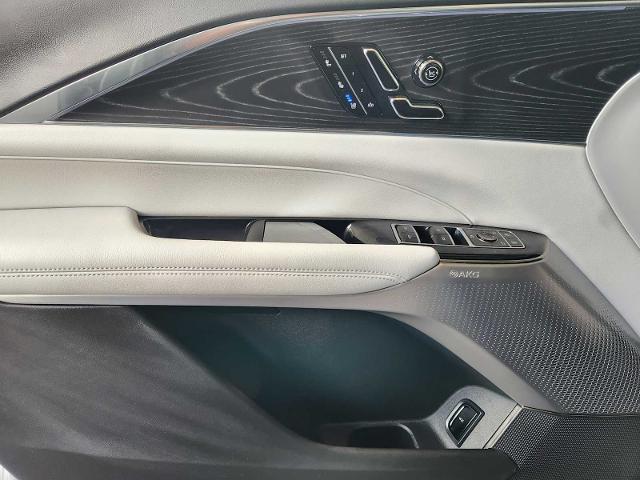 2024 Cadillac LYRIQ Vehicle Photo in HOUSTON, TX 77079