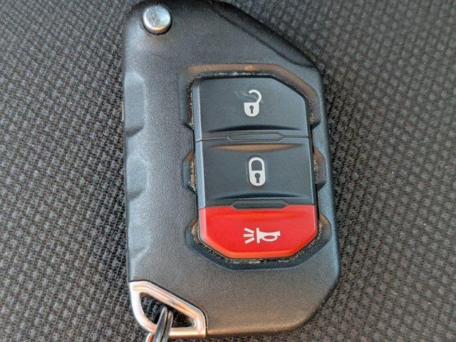 2022 Jeep Gladiator Vehicle Photo in BRUNSWICK, GA 31525-1881