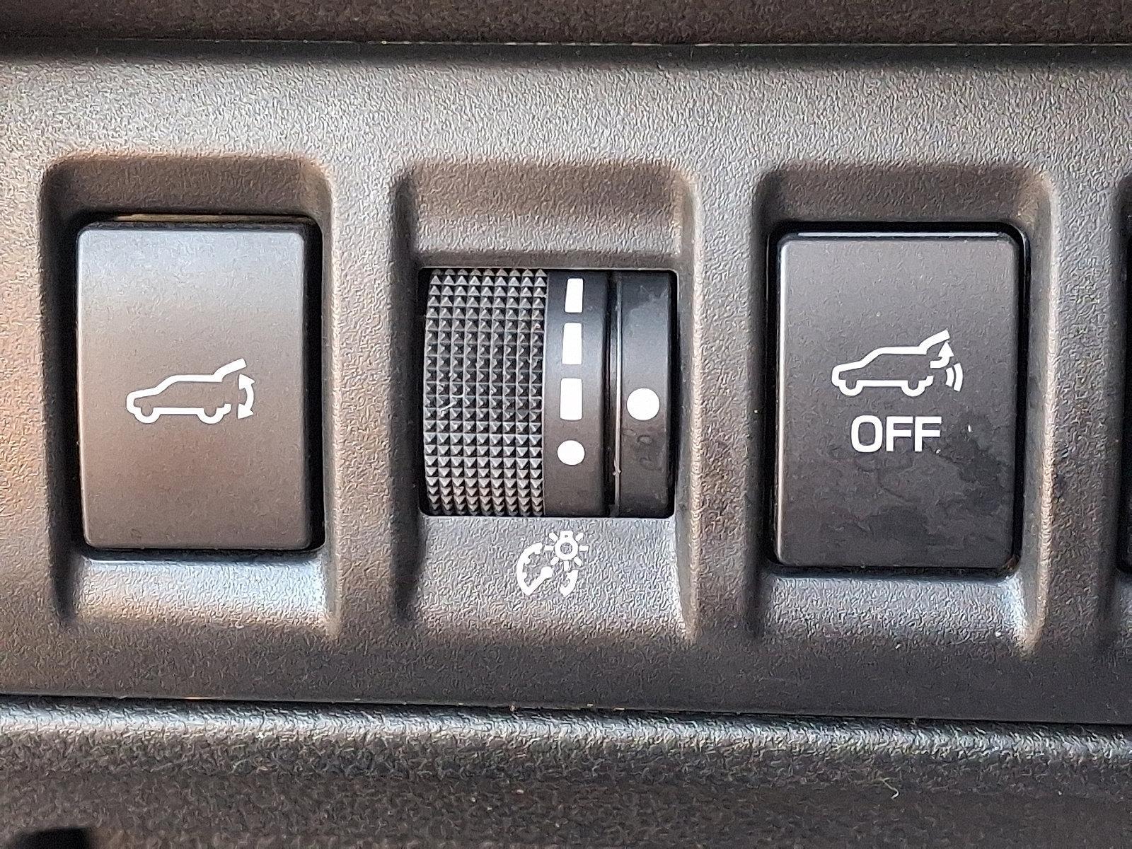 2023 Subaru Outback Vehicle Photo in Easton, PA 18045