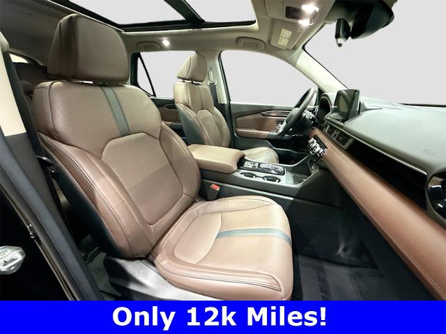 2024 Honda Pilot Vehicle Photo in EVERETT, WA 98203-5662