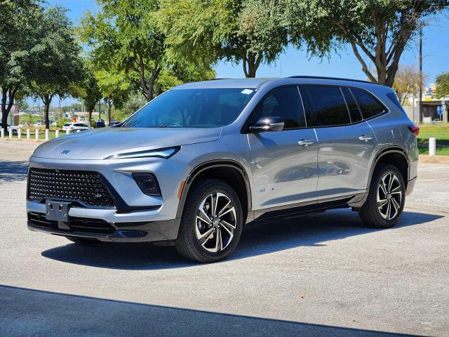 2025 Buick Enclave Vehicle Photo in DENTON, TX 76210-9321