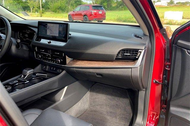 2024 Nissan Rogue Vehicle Photo in TOPEKA, KS 66609-0000