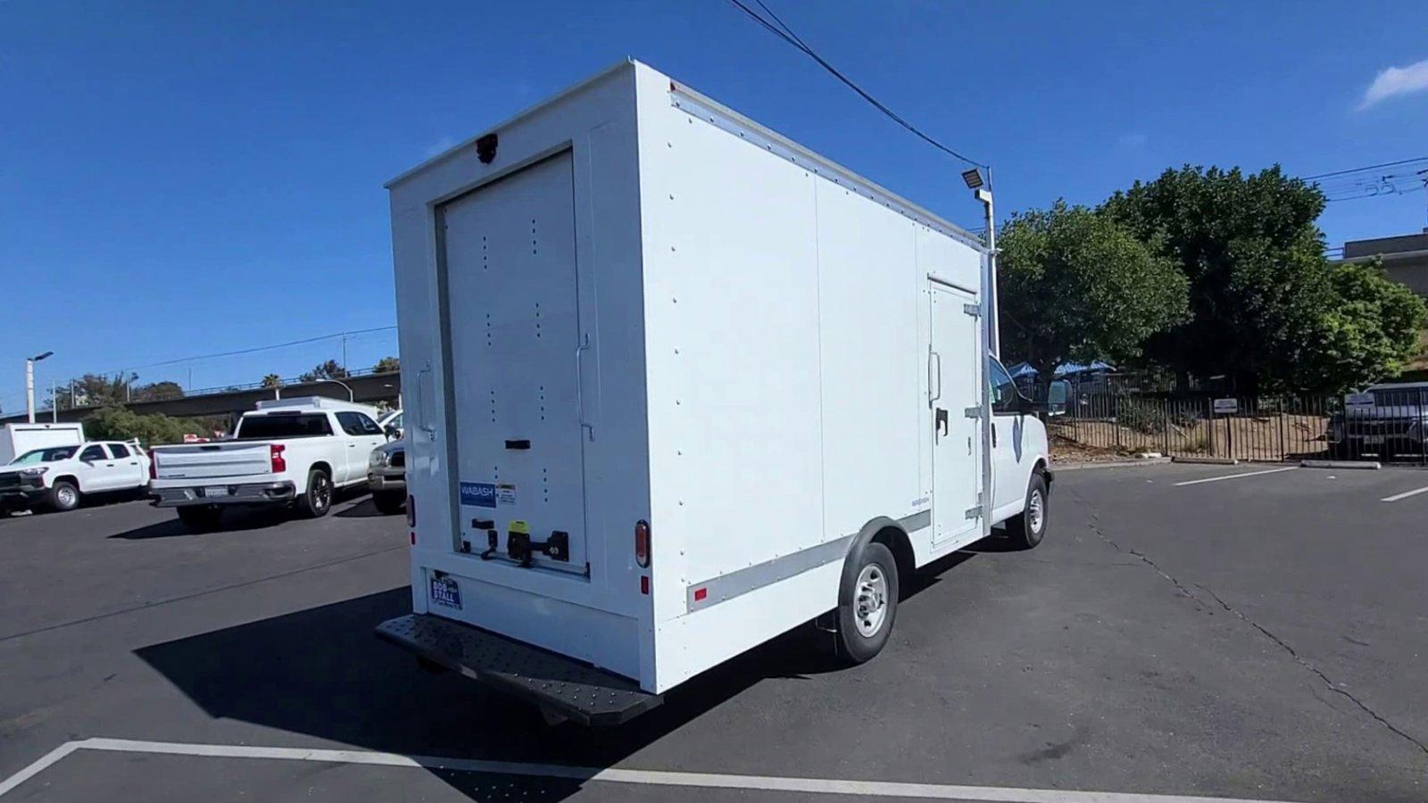 2023 Chevrolet Express Commercial Cutaway Vehicle Photo in LA MESA, CA 91942-8211