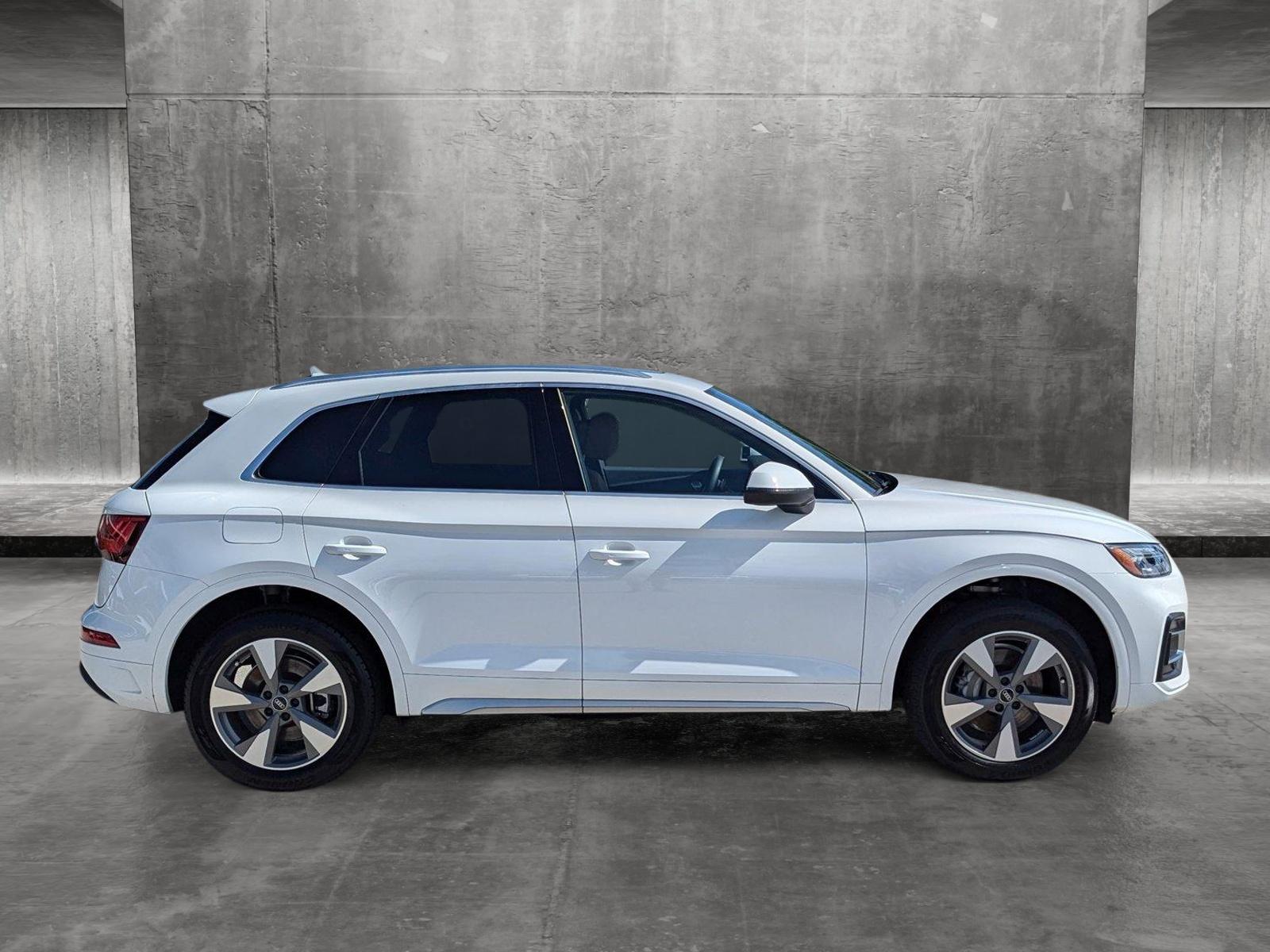 2023 Audi Q5 Vehicle Photo in Delray Beach, FL 33444