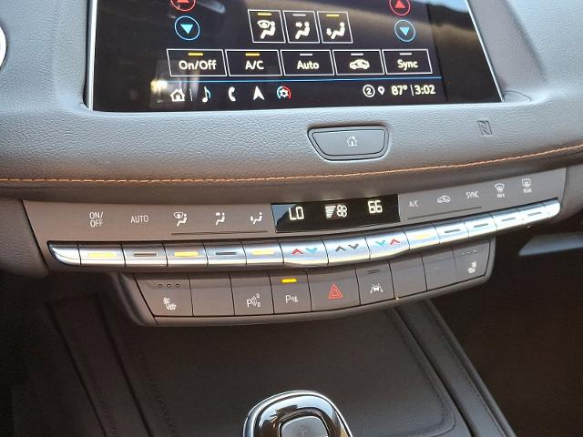 2021 Cadillac XT4 Vehicle Photo in TREVOSE, PA 19053-4984