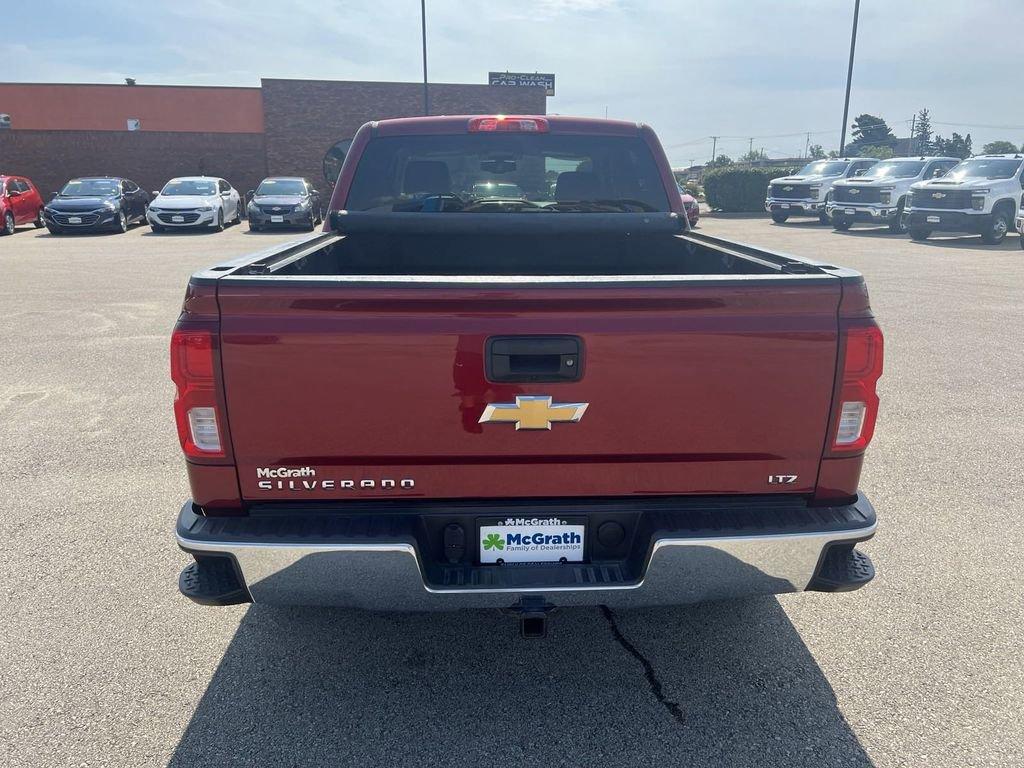 2018 Chevrolet Silverado 1500 Vehicle Photo in Marion, IA 52302
